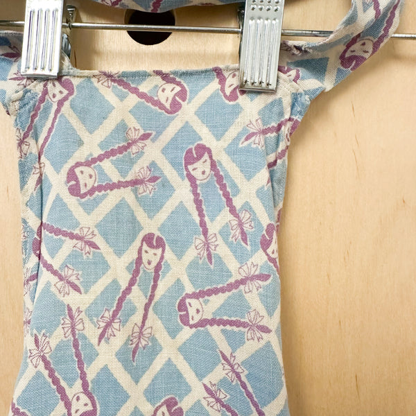 Vintage 1930s Pigtail Girl Apron / young toddler size
