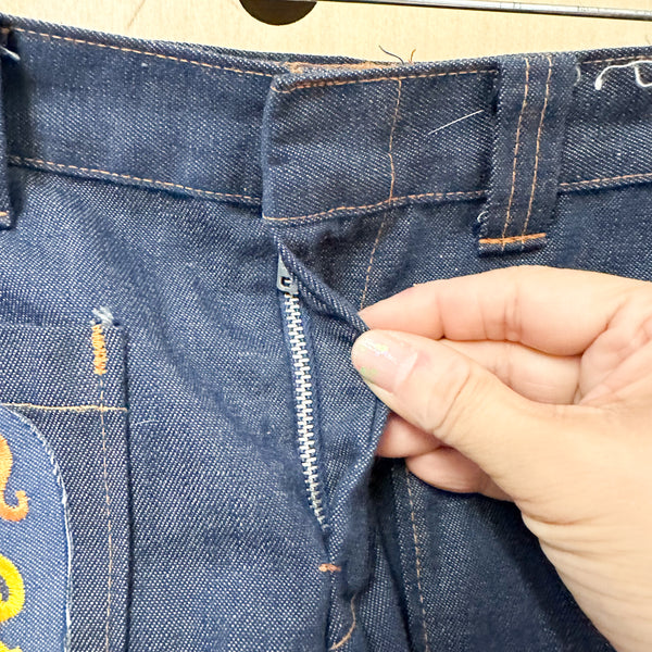 Vintage 1970s Leo Denim Shorts / 5T