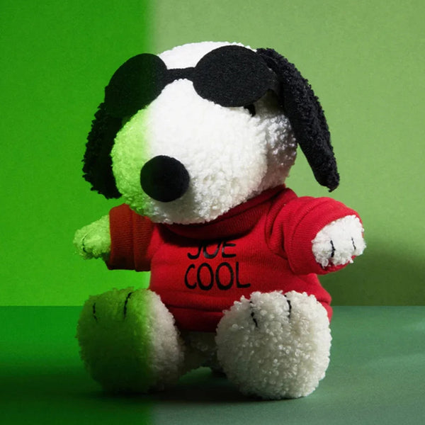 Joe Cool Snoopy By Bon Ton Toys