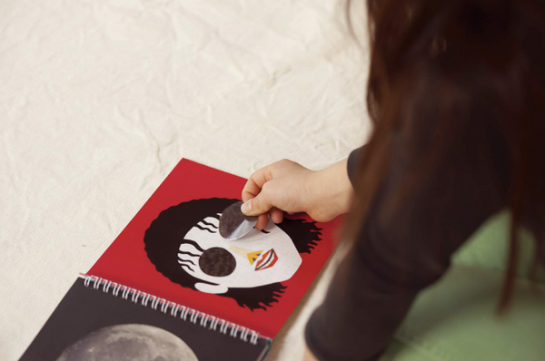 Kao Note 2 (Face Notebook 2) by Tupera Tupera