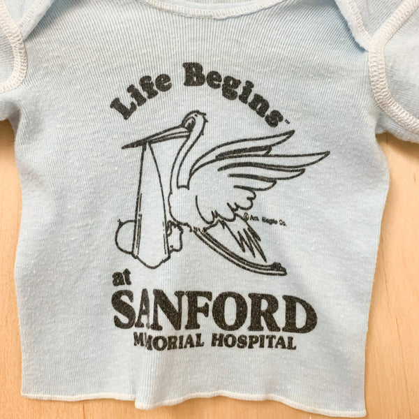 Vintage 1980s "Life Begins" T-shirt / size NB-3M