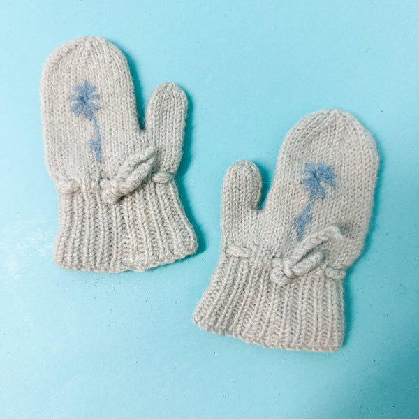 Vintage 1950s Blue Wool Mittens / baby size