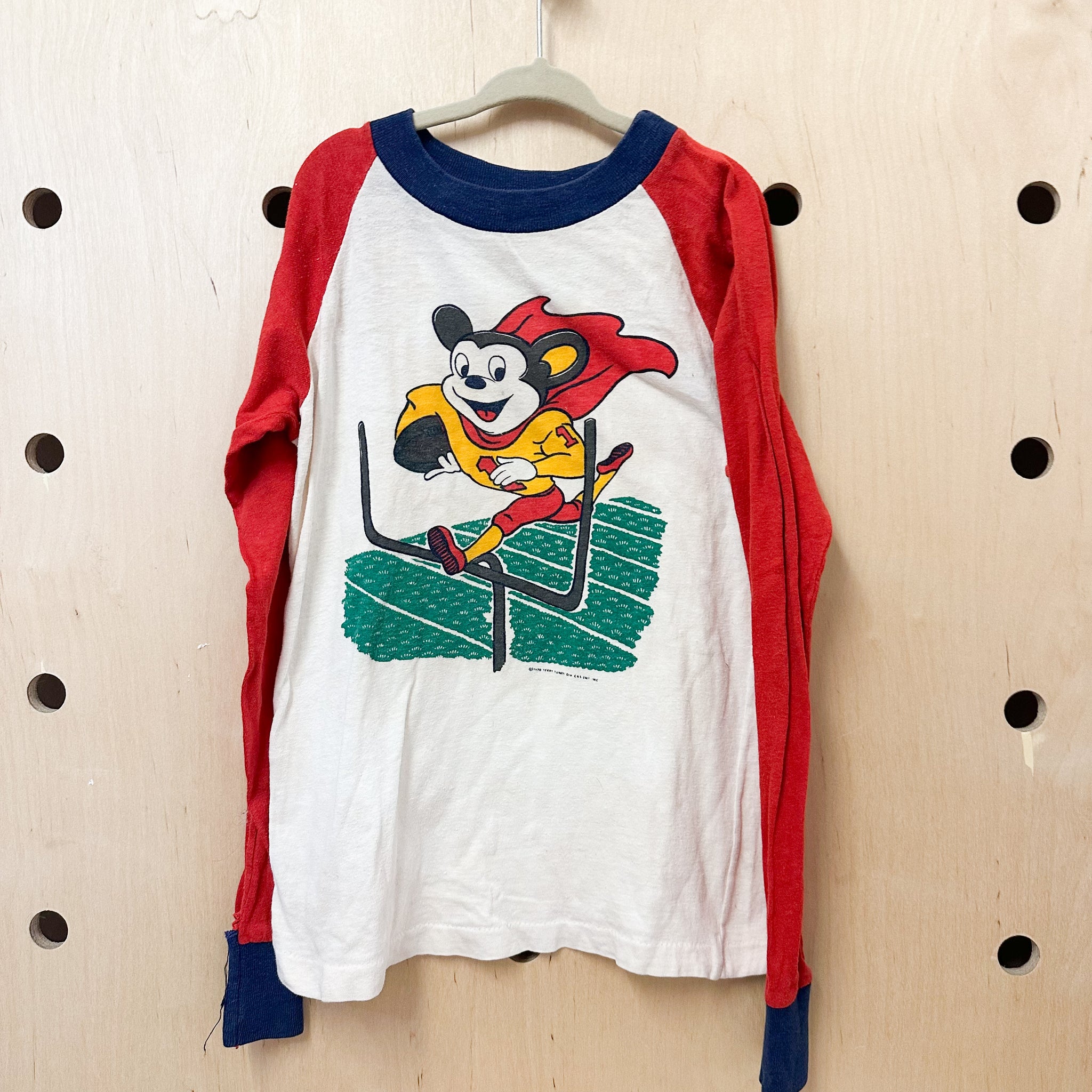 Vintage RARE  1970s Mighty Mouse Football Tee / 8yr