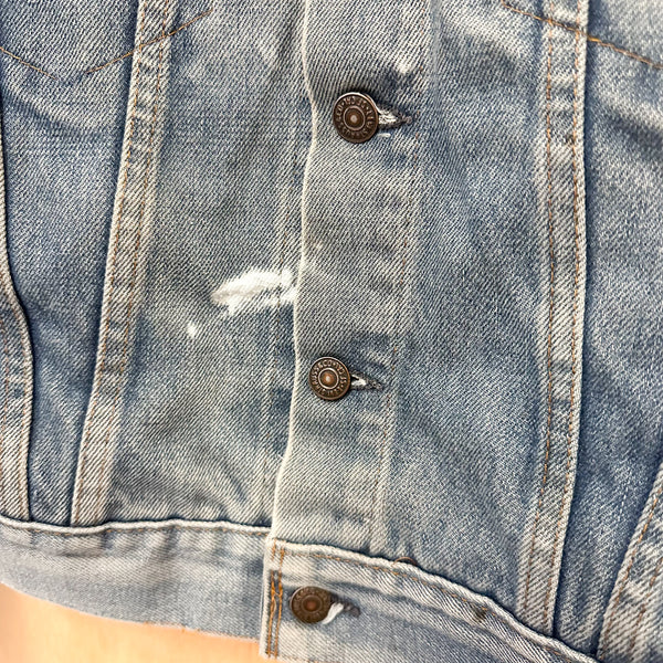 Vintage 1980s Flannel Lined Levis Denim Jacket / 10yr
