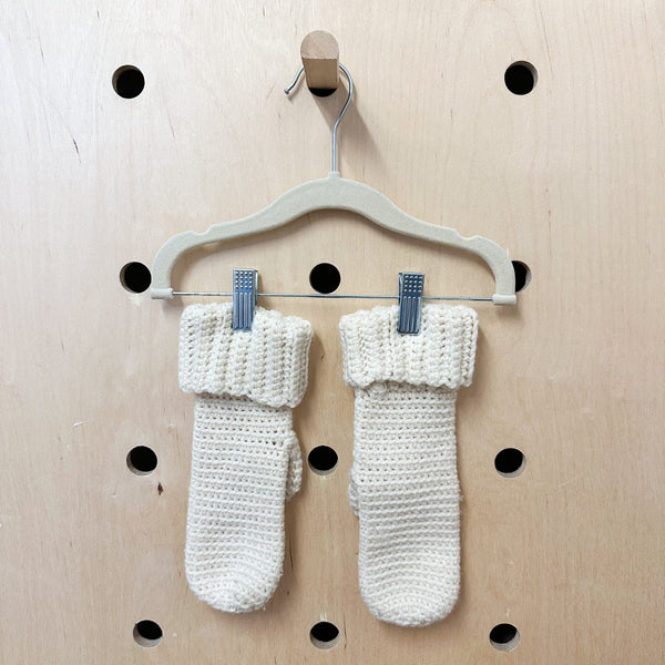 Vintage 1980s Cream Mittens / big kids 6-10yr