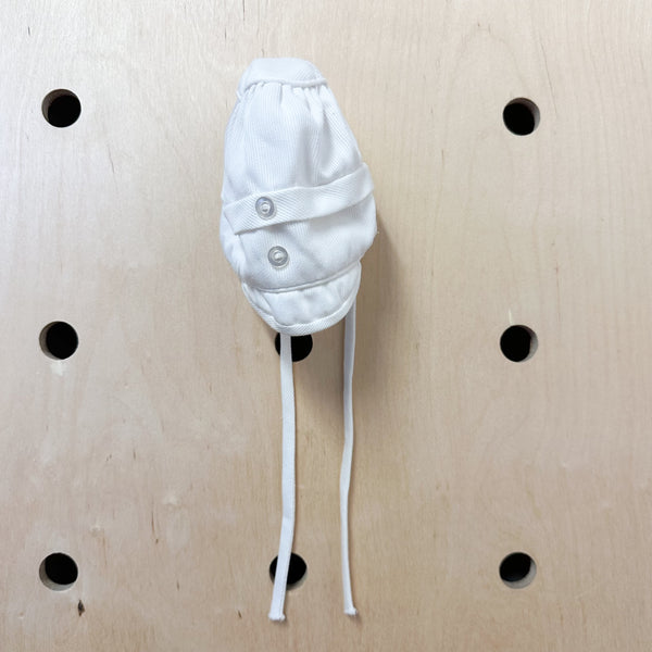 Vintage 1980s White Baby Bonnet / Hat // NB 0M