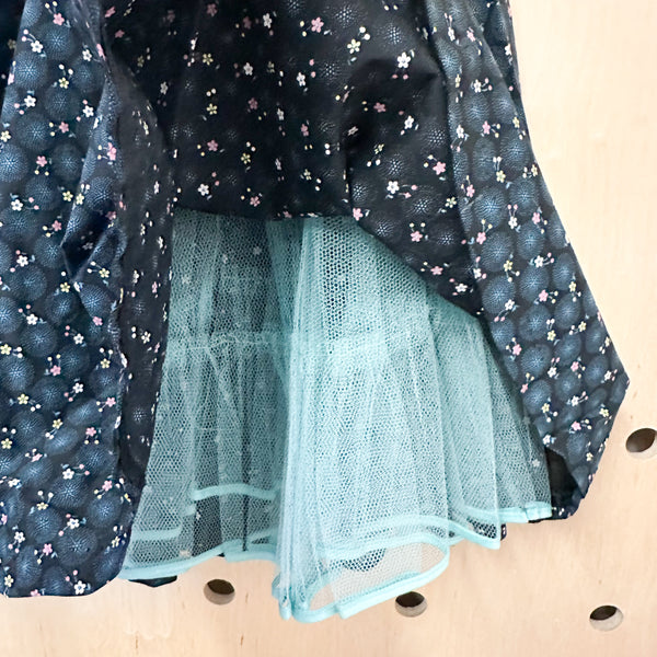 Vintage 1950s Black Floral Circle Skirt / 10yr