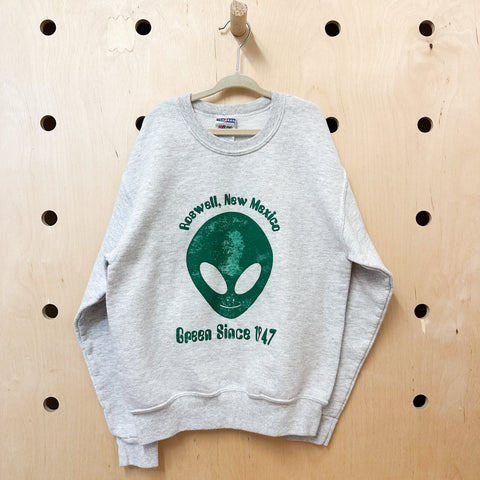 Vintage 1990s Roswell Sweatshirt / 9-10yr