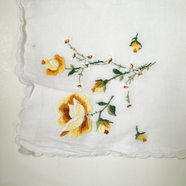 Vintage Hankie - Embroidered Yellow Rose