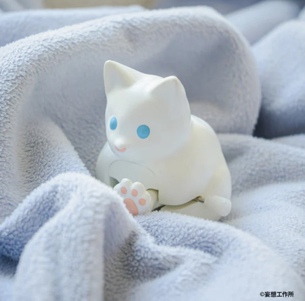 Fumi Fumi Wind-Up Cat By Kenelephant