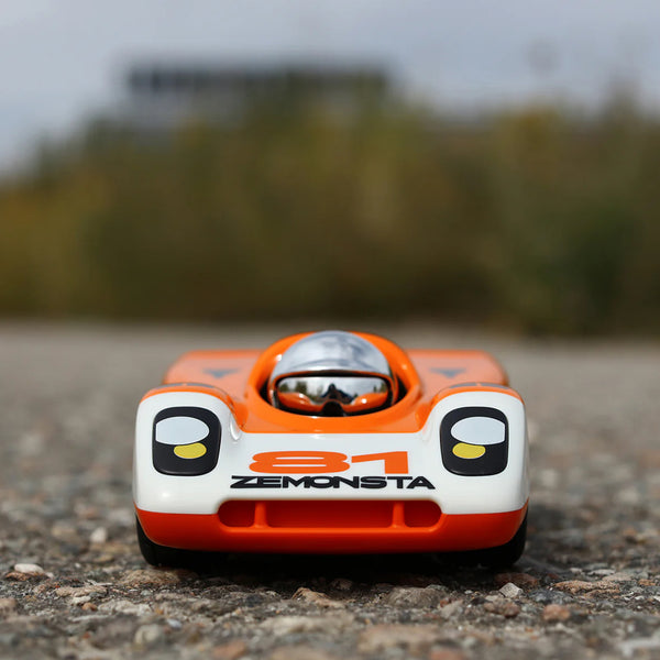 Zemonsta Egon Orange by Playforever