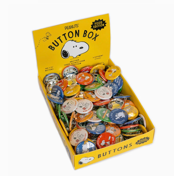 3P4 X Peanuts® - Snoopy Food Edition Button (random pick!)