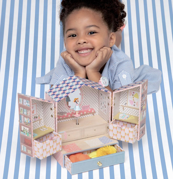 Tinou Shop Musical Treasure Box by Djeco