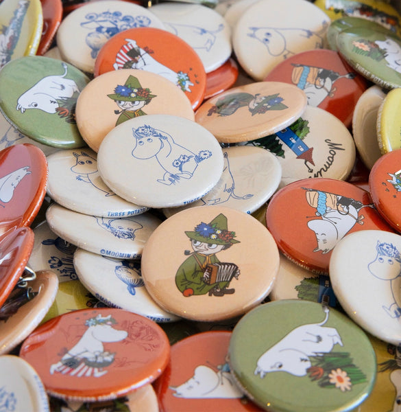 3P4 X Moomin® Buttons: A Slow Life in Moominvalley  (random pick!)