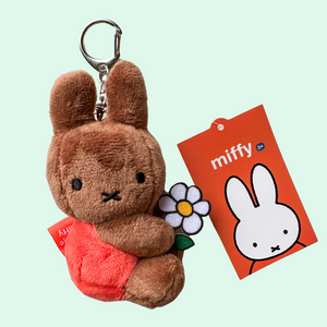 Plush Melanie Keychain (red with daisy)