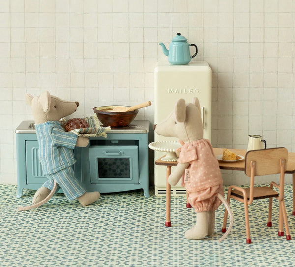 Maileg Blue Mouse Kitchen