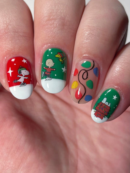 Peanuts Holiday Cheer Nail Art Stickers by Deco Beauty