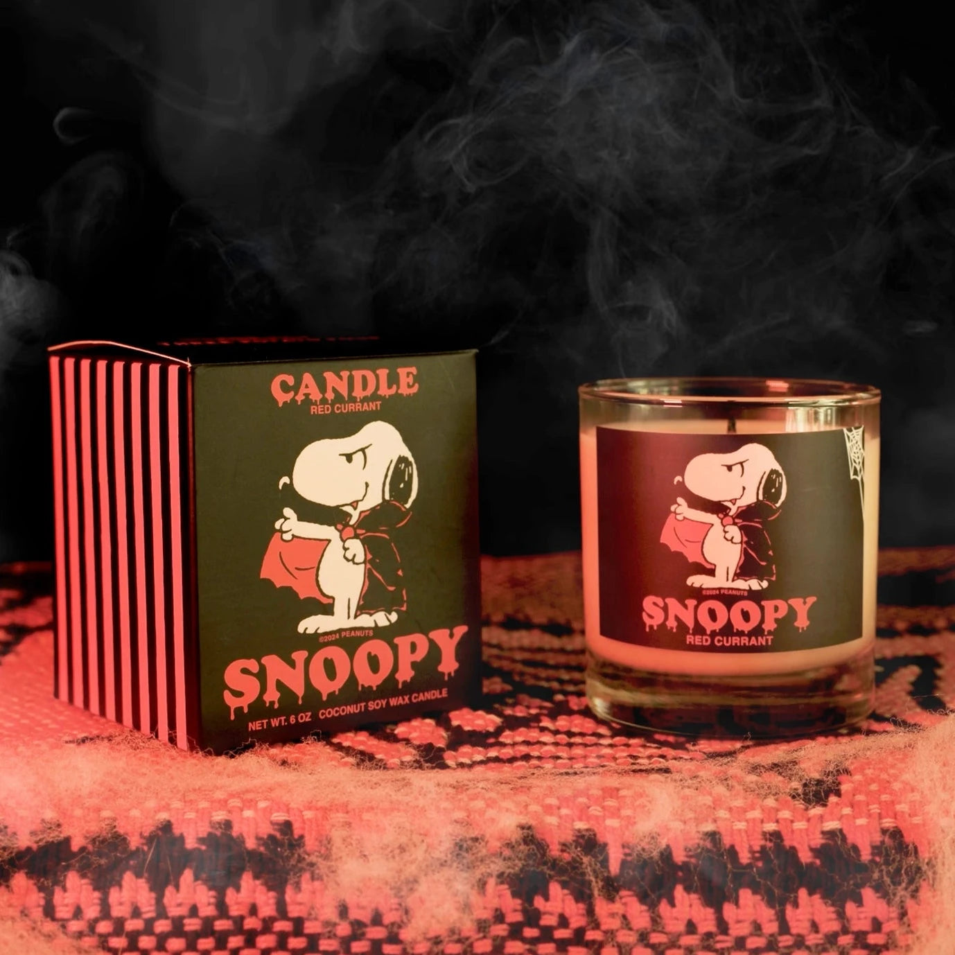 3P4 x Peanuts® - Snoopy Dracula (red currant) Candle