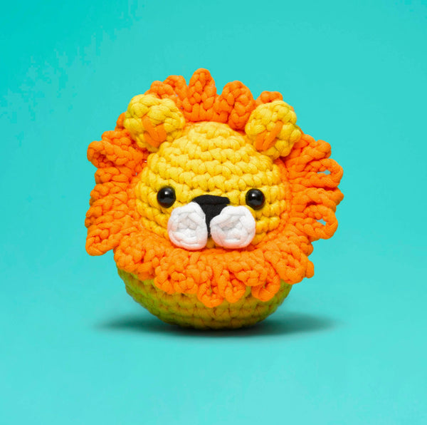 The Woobles Sebastian The Lion Beginner Crochet Kit