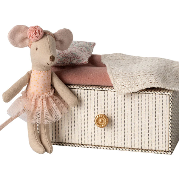 Dance Mouse in Daybed by Maileg