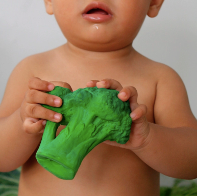 Oli & Carol Brucy the Broccoli Teether