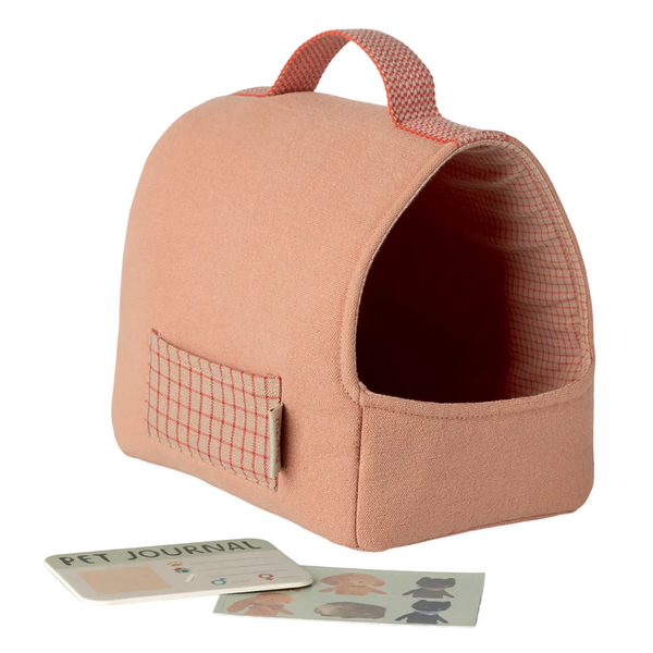 Pet Carrier in Coral