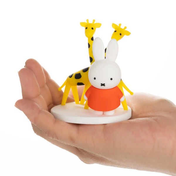 Smoko Miffy Goes To The Zoo Blind Box