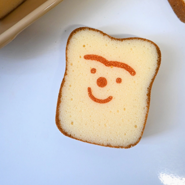 "Poundcake/ Ponqué" Cleaning Sponge (2 types)